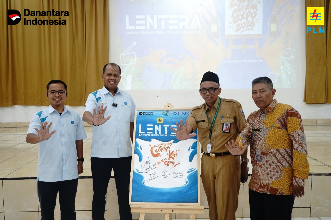 PLN Pusertif Resmikan LENTERA, Perkuat Transformasi Digital Pendidikan di SMK Cyber Media